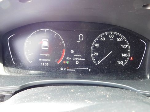 Used 2025 Honda Civic Sport image 11