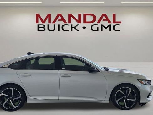 Used 2022 Honda Accord Sport image 4