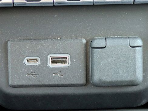 Used 2021 Chevrolet Silverado 1500 LT Trail Boss w/ Convenience Package II image 24