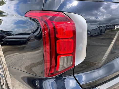 Used 2025 Hyundai Palisade Limited image 20