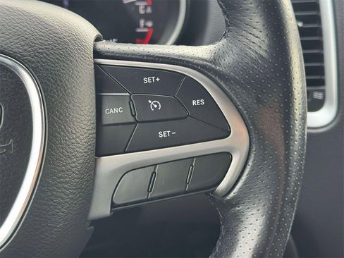 Used 2019 Dodge Durango SXT image 23