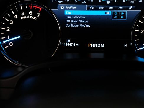 Used 2018 Ford F150 Platinum w/ Equipment Group 701A Luxury AWD/4WD image 15