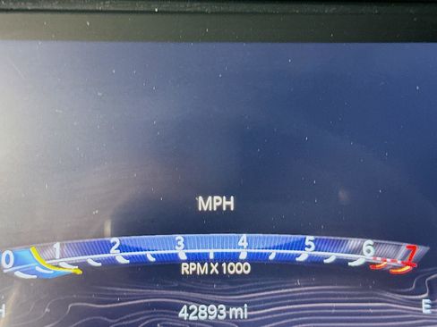 Used 2023 Jeep Grand Cherokee L Laredo image 19