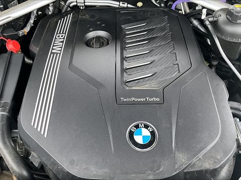 Used 2022 BMW X5 sDrive40i w/ Luxury Seating Package RWD image 33