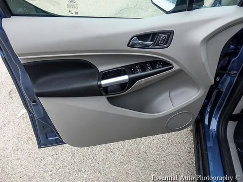 Used 2022 Ford Transit Connect XLT FWD image 20