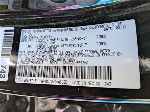 Used 2017 Toyota Tacoma TRD Sport w/ Tow Package RWD image 24