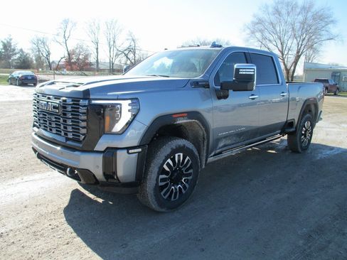New 2026 GMC Sierra 2500 Denali Ultimate image 10