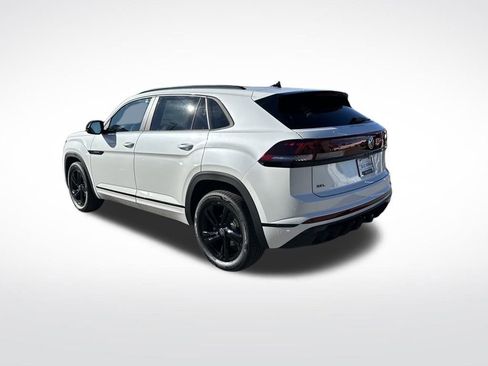 New 2026 Volkswagen Atlas Cross Sport SEL R-Line image 3