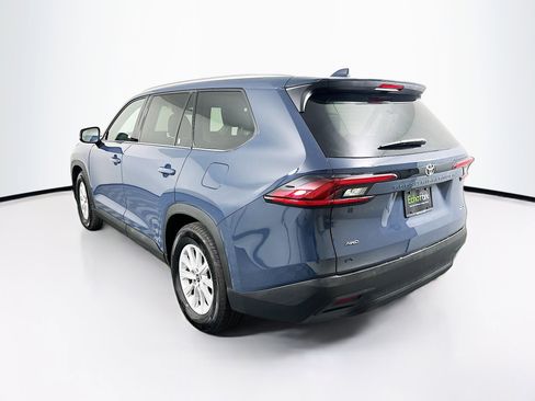 Used 2025 Toyota Grand Highlander AWD image 5