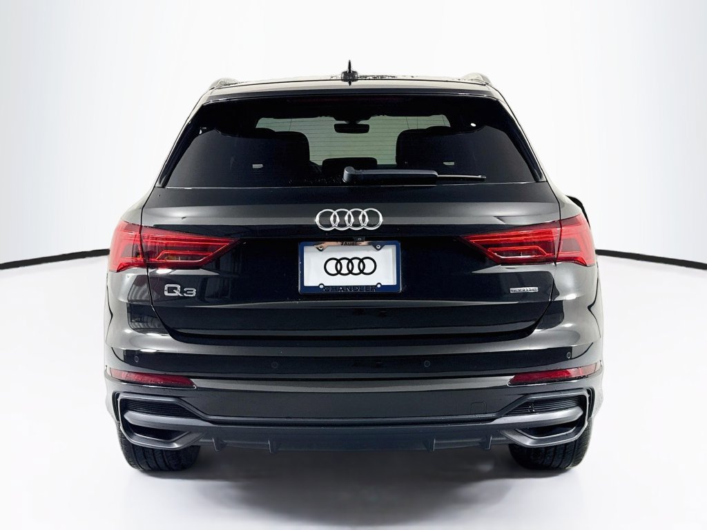 Used 2020 Audi Q3 2.0T Premium w/ Convenience Package AWD/4WD image 6