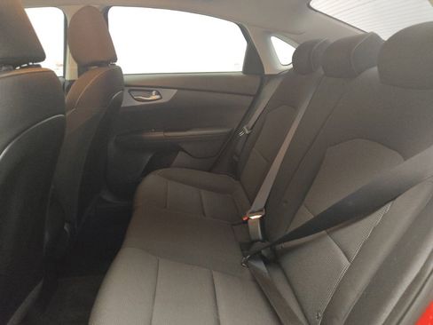 Used 2020 Kia Forte LXS image 18