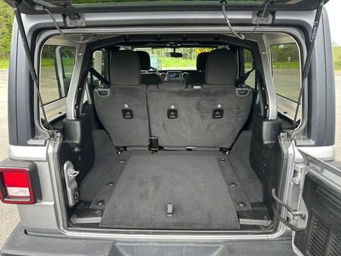 Used 2020 Jeep Wrangler Unlimited Sport S AWD/4WD image 22