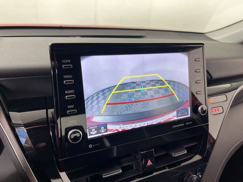 Used 2022 Toyota Camry XSE image 28