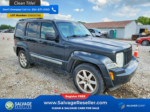 Used 2010 Jeep Liberty Sport w/ Popular Equipment Group AWD/4WD image 5