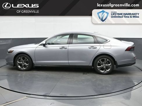 Used 2023 Honda Accord EX image 5