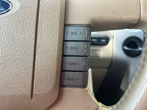 Used 2007 Ford F150 Lariat RWD image 20