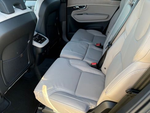 New 2026 Volvo XC90 B6 Ultra image 21