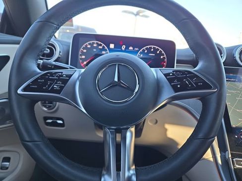 Used 2025 Mercedes-Benz CLE 300 4MATIC Cabriolet image 19