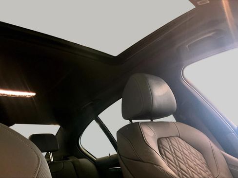 Used 2023 BMW 540i w/ M Sport Package RWD image 12