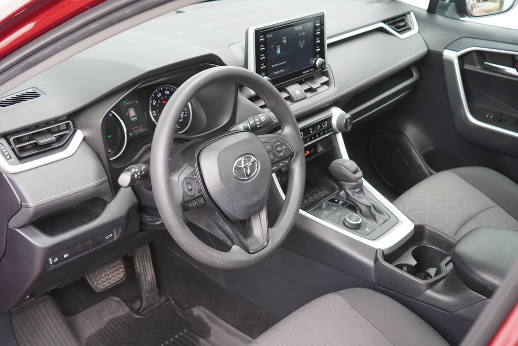 Used 2019 Toyota RAV4 XLE w/ Convenience Package AWD/4WD image 12
