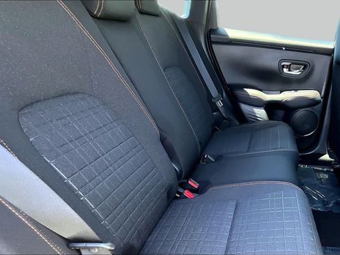 Used 2024 Honda HR-V Sport image 19
