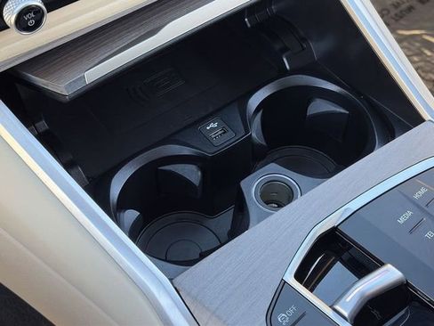 Certified 2025 BMW 330i Sedan w/ Convenience Package image 33