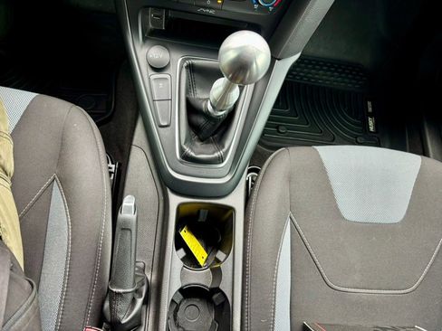 Used 2018 Ford Focus ST image 26