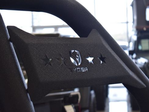 Used 2019 Toyota Tacoma TRD Off-Road image 23