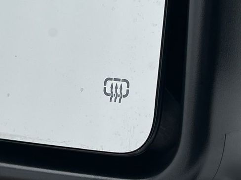 Used 2025 Jeep Wrangler Unlimited Sahara image 36