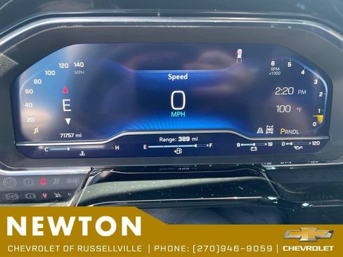Used 2022 Chevrolet Silverado 1500 LT AWD/4WD image 9