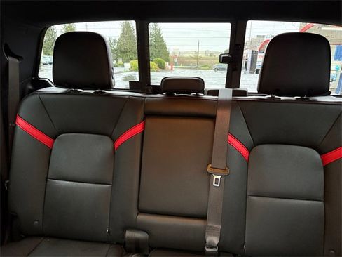 Used 2023 Chevrolet Colorado Z71 w/ Z71 Convenience Package 2 image 13