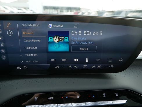 New 2026 Buick Enclave Avenir w/ Super Cruise Package AWD/4WD image 10
