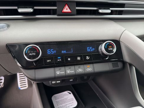 New 2026 Hyundai Elantra Sport FWD image 23