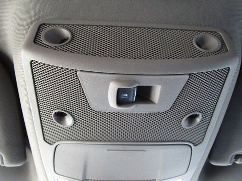 Used 2019 Ford F150 Lariat image 17