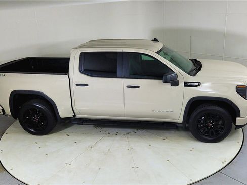 New 2026 GMC Sierra 1500 Pro w/ Graphite Edition image 23