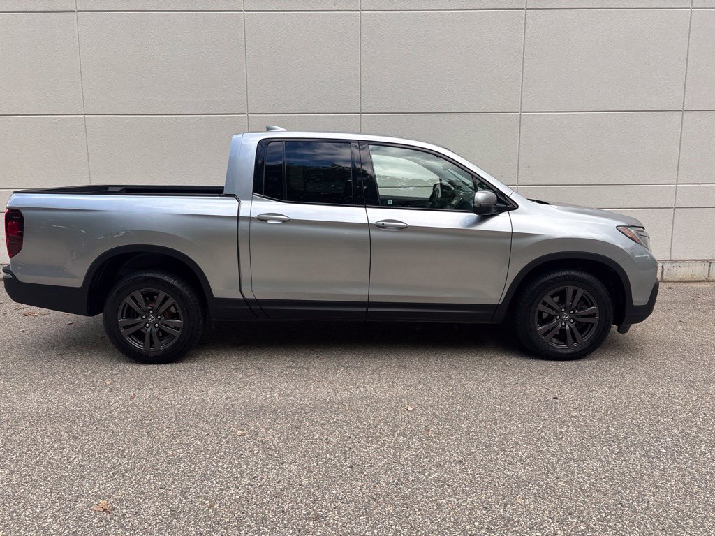 Used 2019 Honda Ridgeline Sport image 3