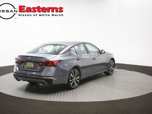 Used 2020 Nissan Altima 2.5 SR FWD image 39