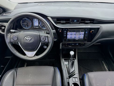 Used 2017 Toyota Corolla SE FWD image 15