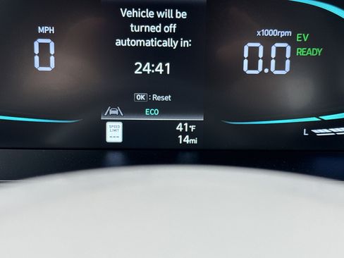 New 2026 Hyundai Elantra Blue image 6