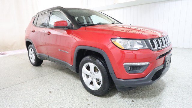 Used 2018 Jeep Compass Latitude w/ Popular Equipment Group AWD/4WD image 5