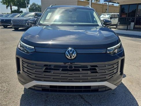 New 2025 Volkswagen Tiguan S image 2