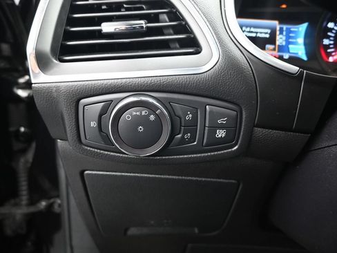 Used 2019 Ford Edge ST w/ Equipment Group 401A AWD/4WD image 14
