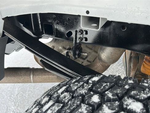 Used 2022 Ford F250 XL w/ Power Equipment Group image 31