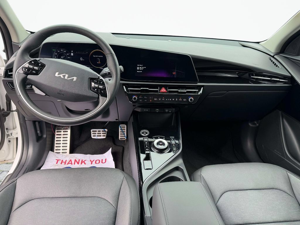 Certified 2025 Kia Niro Wave w/ Wave Preserve Package FWD image 22