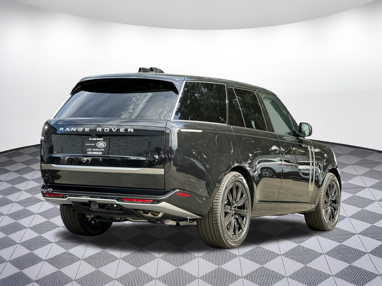 New 2026 Land Rover Range Rover SE AWD/4WD image 8