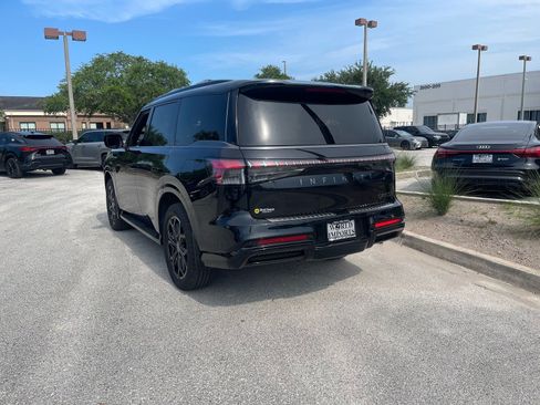 Used 2026 INFINITI QX80 4WD w/ Sport Exterior Package image 3