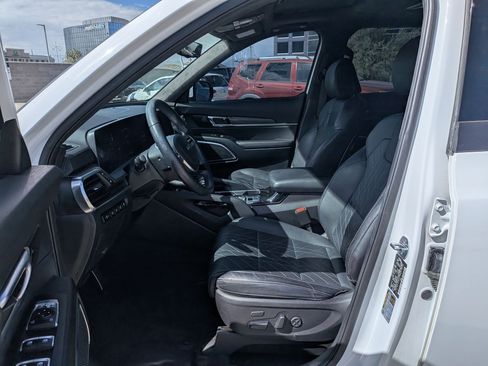Used 2023 Kia Telluride SX Prestige X-Pro AWD/4WD image 24