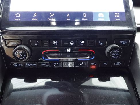 Used 2022 Jeep Grand Cherokee Limited 4xe w/ Luxury Tech Group II AWD/4WD image 31