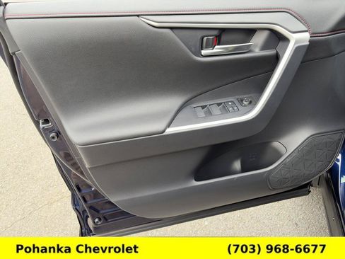 Used 2025 Toyota RAV4 XSE w/ Weather Package AWD/4WD image 23