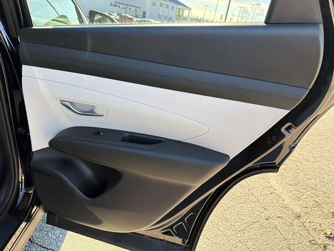 New 2026 Hyundai Tucson SEL image 16